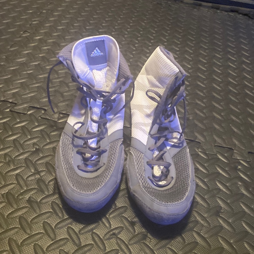 Men’s wrestling shoes Adidas size 13